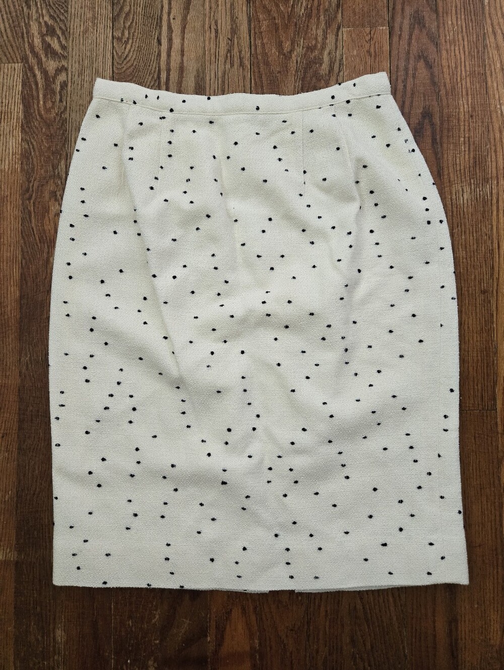 Vintage Tweed Novello Pencil Skirt Size 10 Ivory Dalmation Dots Lined USA Office
